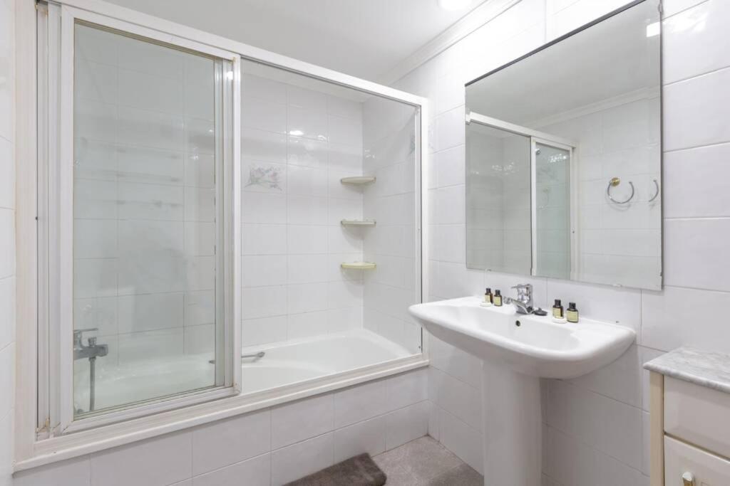 Playa Huelin Apartamento Διαμέρισμα Μάλαγα Εξωτερικό φωτογραφία